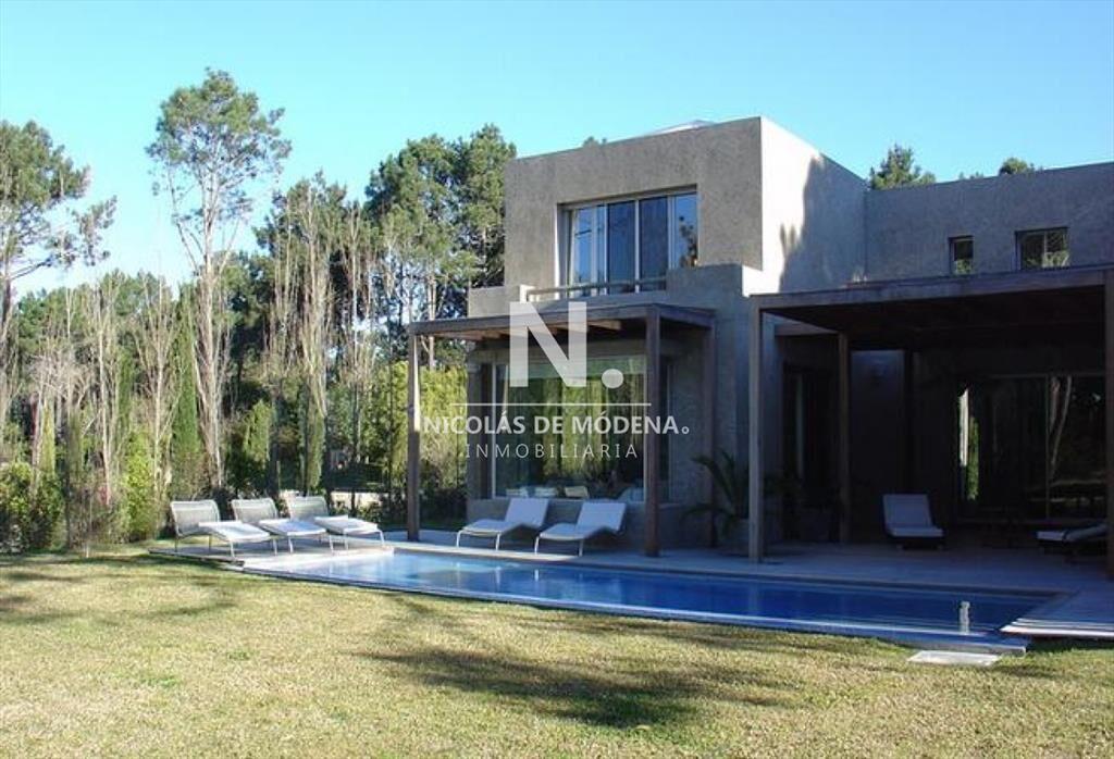 Casa en Laguna Blanca en Alquiler