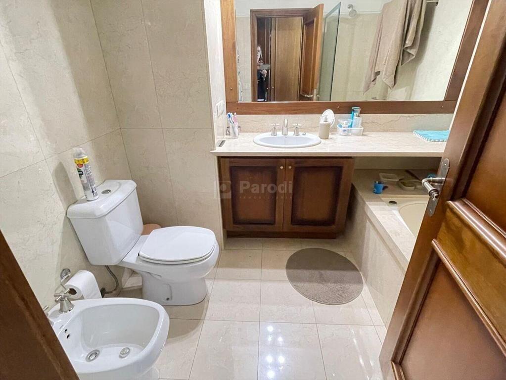 PARODI VENTA APARTAMENTO GOLF 3 DORMITORIOS SERVICIO 2 GARA