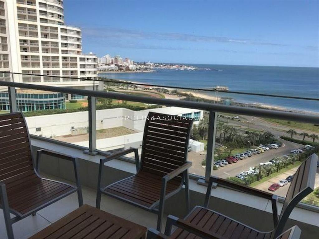 Apartamento en venta de 2 dormitorios en Season