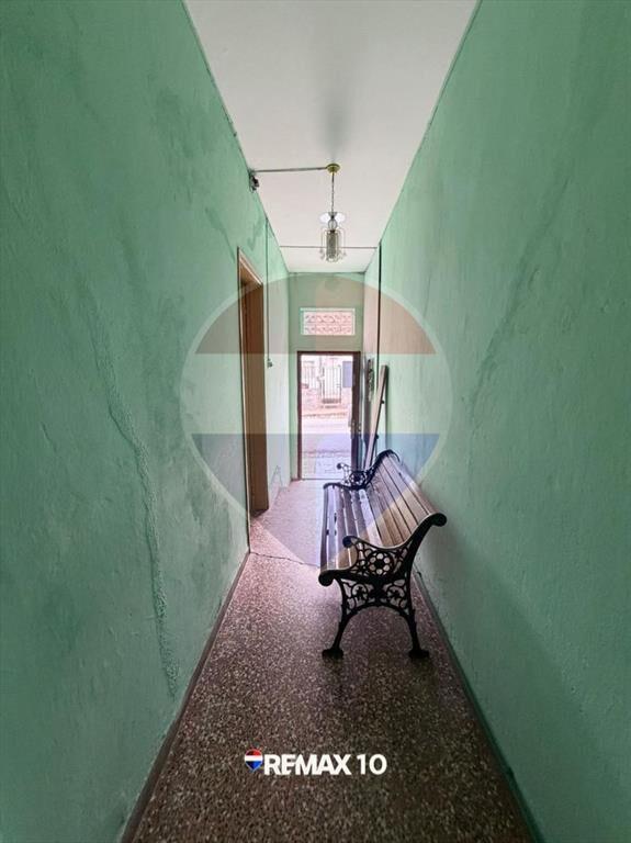 SE VENDE CASA A 3 CUADRAS DE PLAZA ASAMBLEA