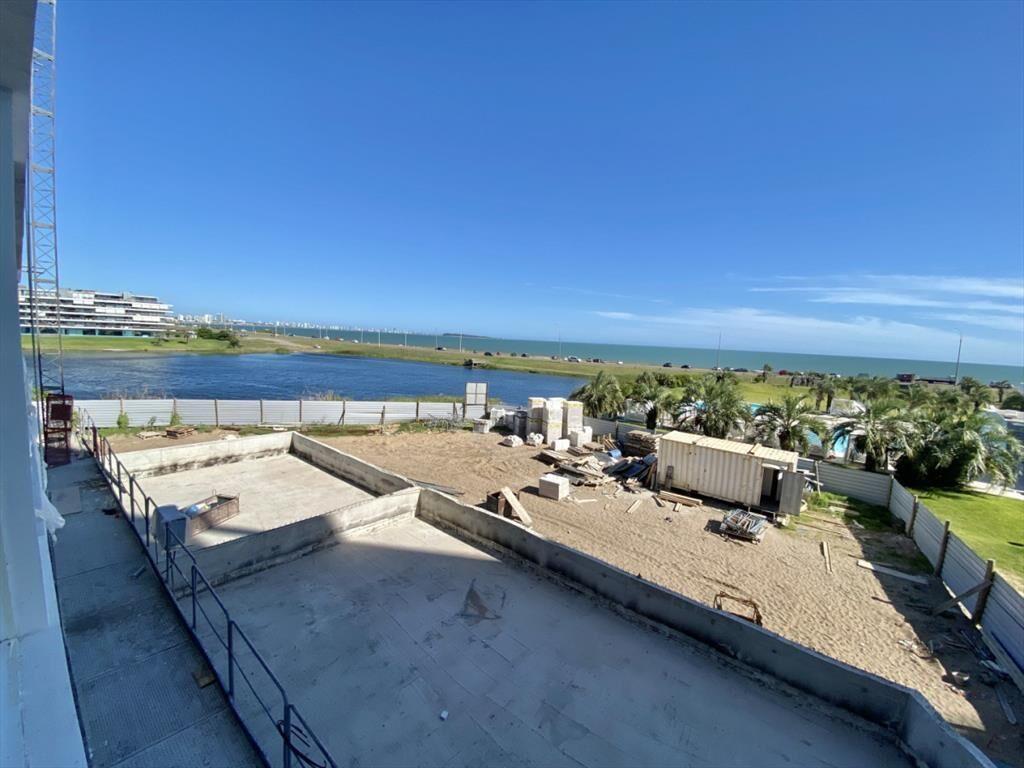 APARTAMENTO EN VENTA 3 DORMITORIOS - POSEIDON