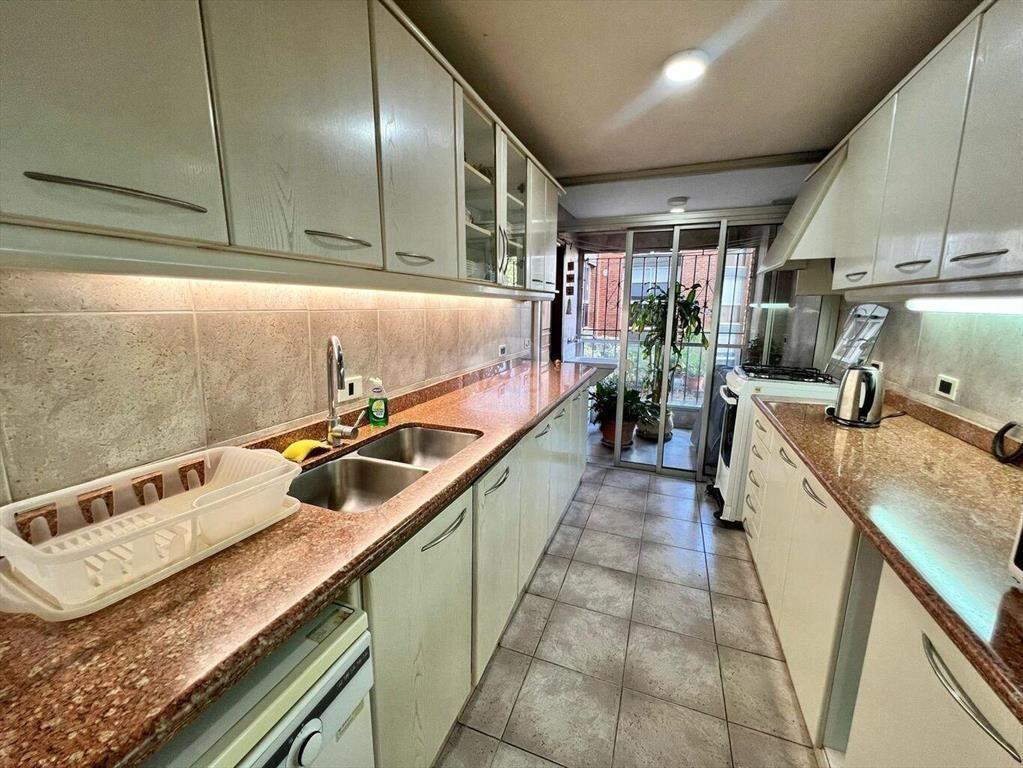 Venta Apartamento frente Puerto del Buceo Vista al Mar; 3 D