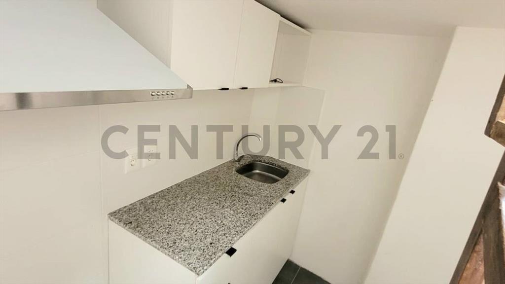 VENTA DOS APARTAMENTOS CON RENTA - REDUCTO - INVERSORES