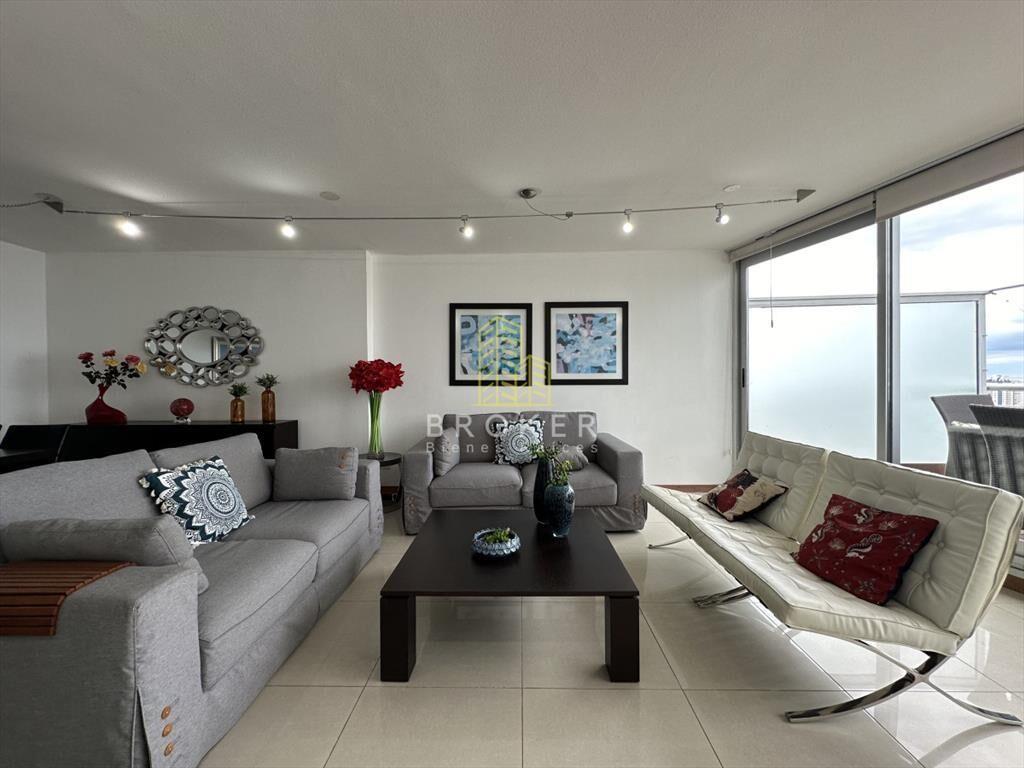 Venta y alquiller de espectacular penthouse con a