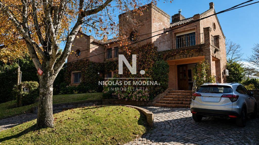 Alquiler temporario de Casa 4 DORMITORIOS en DEL