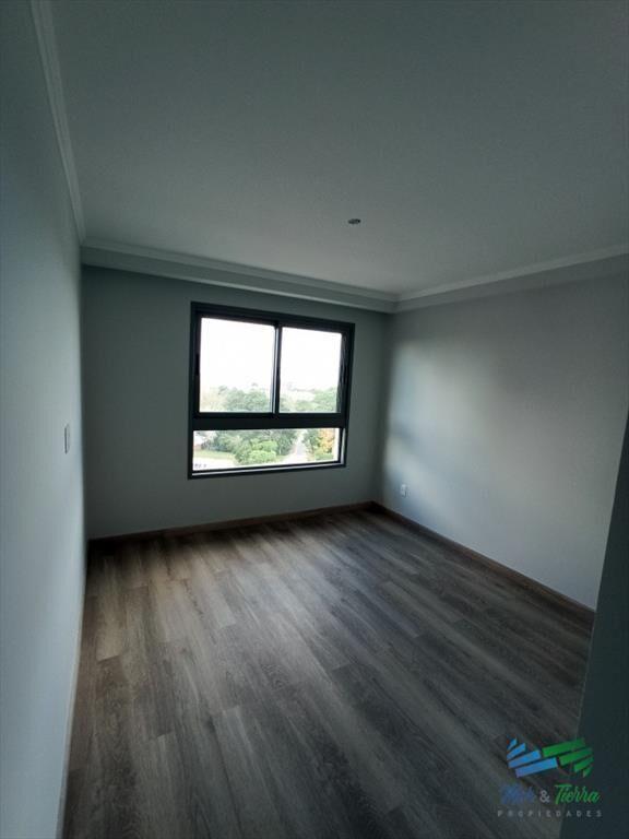 En venta apartamento de dos dormitorios a en del