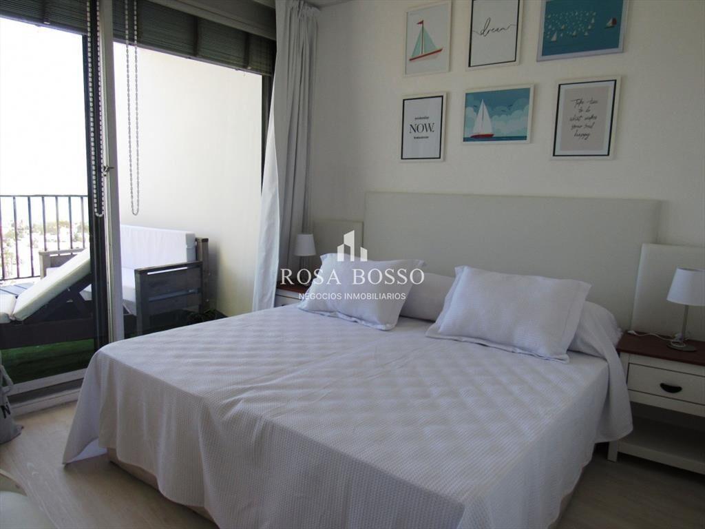Apartamento en Península 1 dormitorio con garage