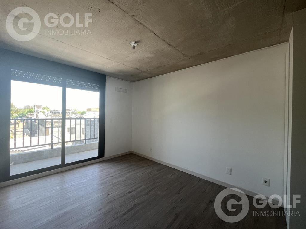 Venta monoambiente con terraza en Tres Cruces