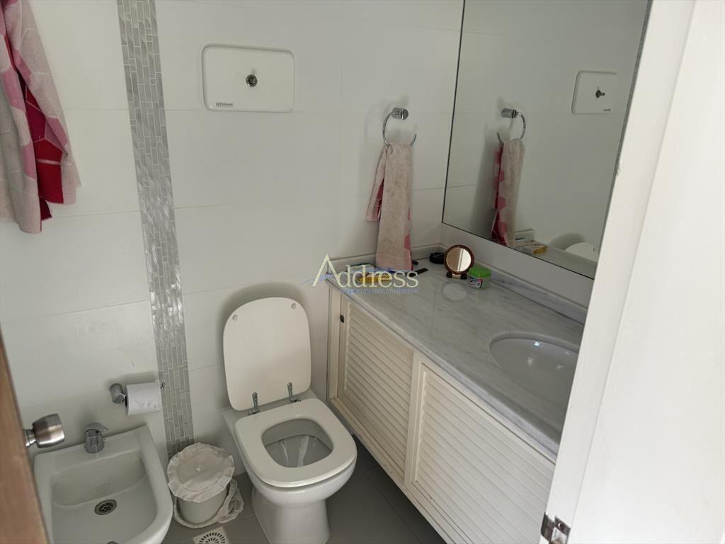 GRAN PLANTA CON VISTAS Y SERVICIOS