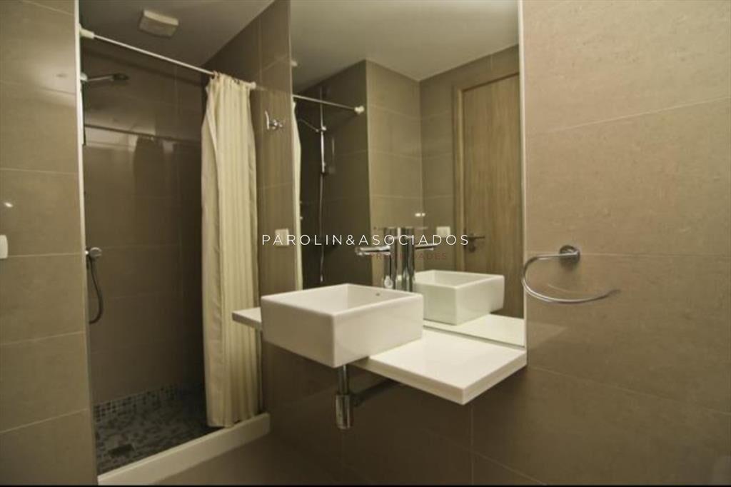 Apartamento en venta, disfrutable todo el año.