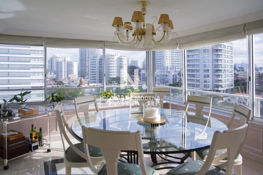 Departamento de 3 dormitorios en venta en Playa