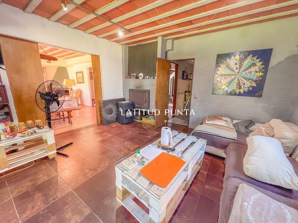 Casa 5 dormitorios con piscina. Barrio CÃ³rdoba