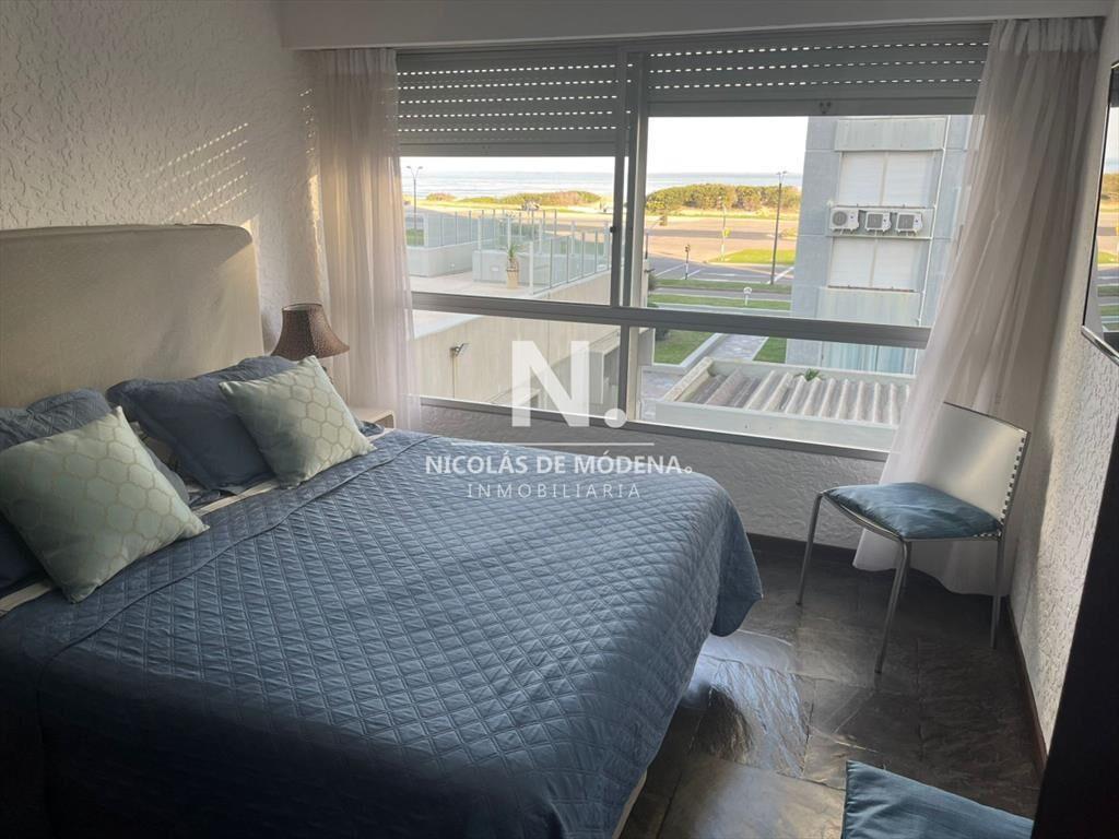 Apartamento en Edifciio Torres del plata , Playa