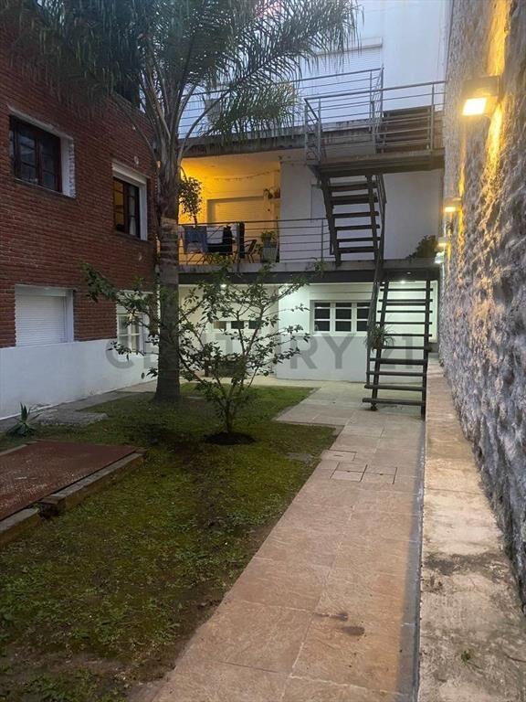 VENTA PROX A RAMBLA|2dormitorios|2baños|patio,ACEPTA BANC...