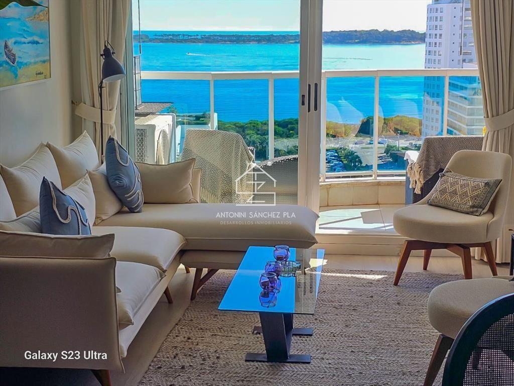 Punta del Este, a pasos de Mar próximo Hotel