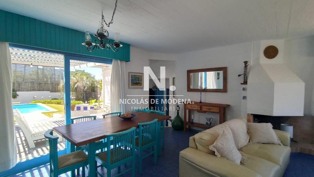 Casa en La Barra - La Barra