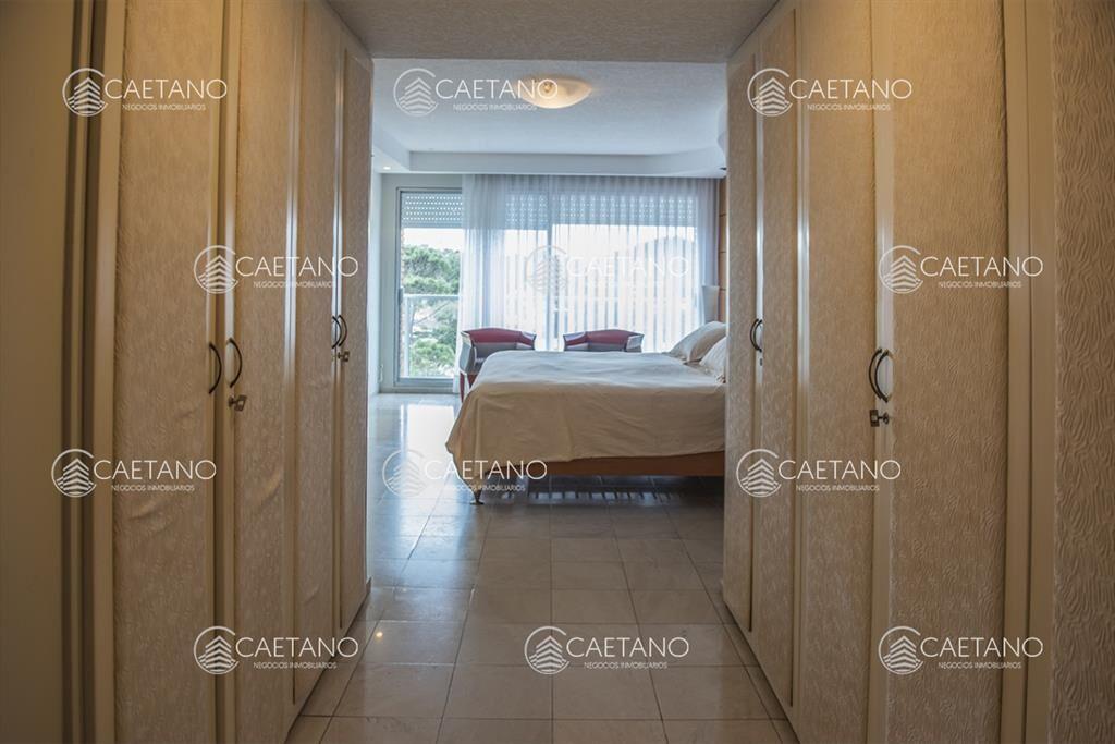 Venta apartamento 3 dormitorios - Playa Mansa