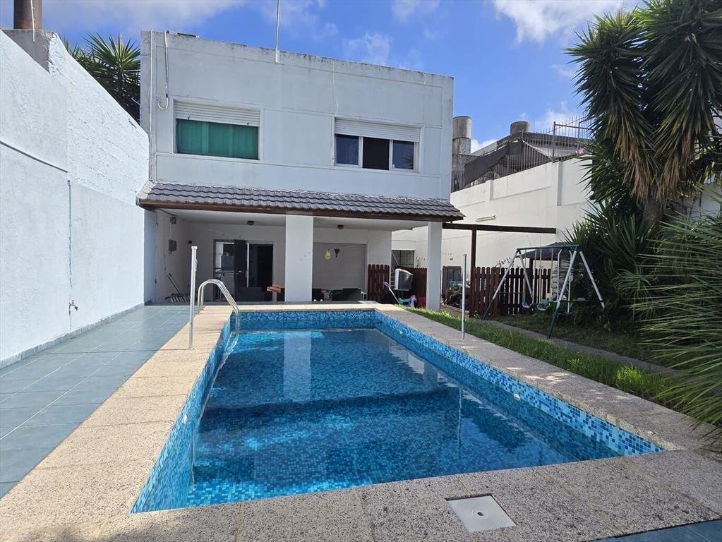 Gran padrón, dos pltas, fondo, piscina, gges. Todo! Consult