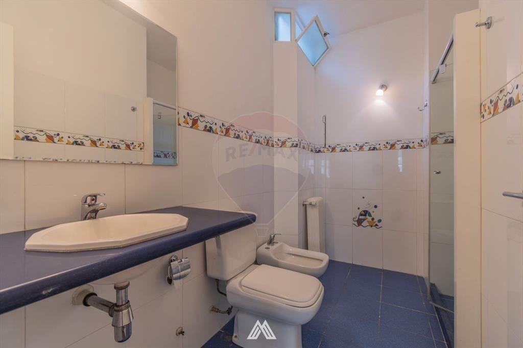 ALQUILER APART 5 DOR  Y SERVICIO RAMBLA DE POCITOS