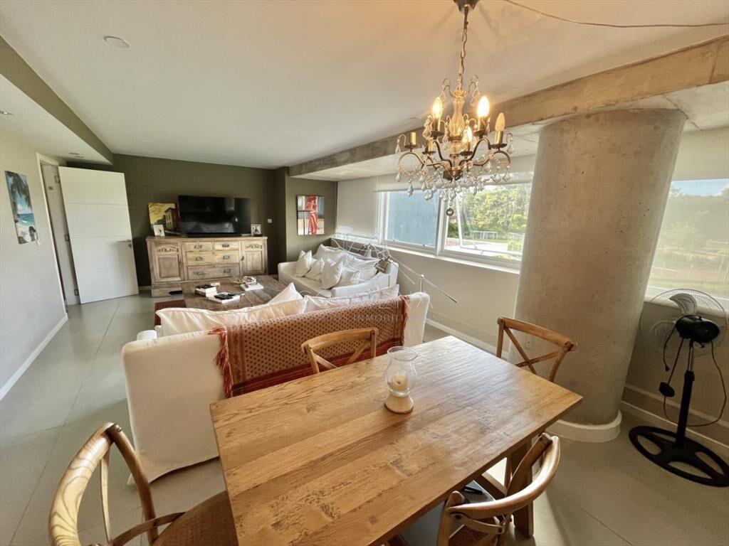 ESPECTACULAR MONOAMBIENTE - 58m2