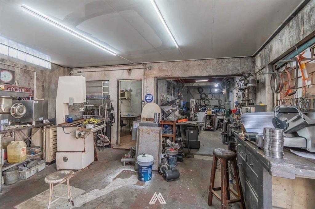 Venta de Local o Terreno en Malvín Sur.