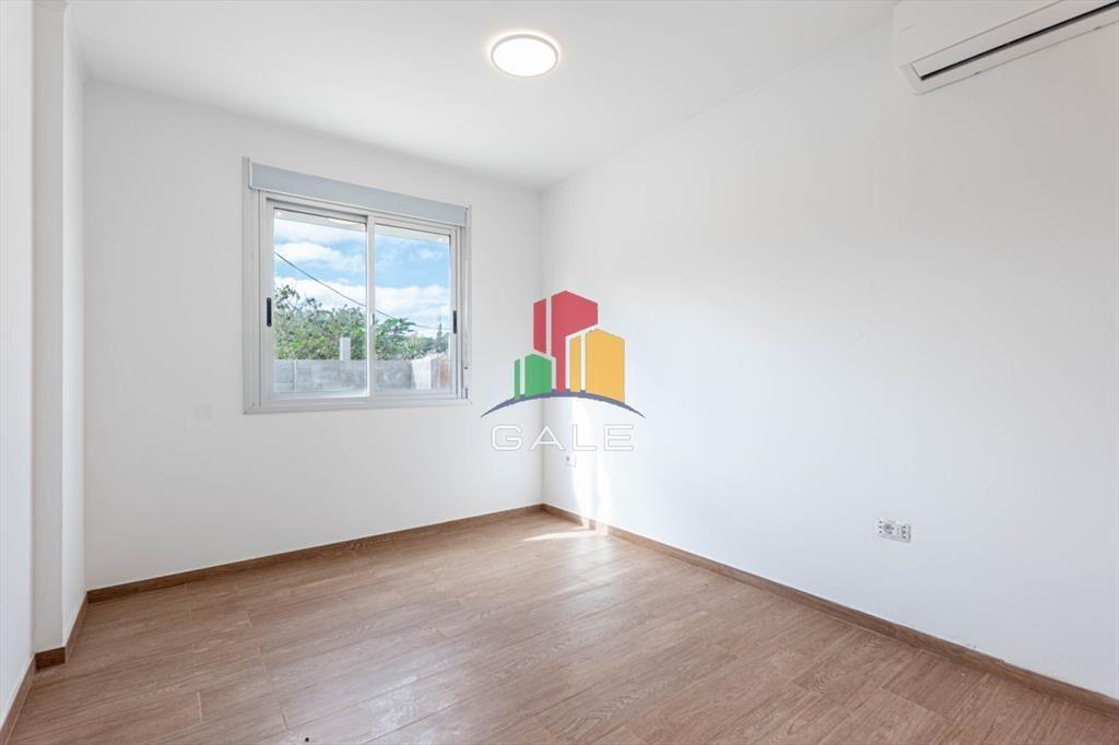 CASA EN VENTA DE 3 DORMITORIOS - Altos de la -