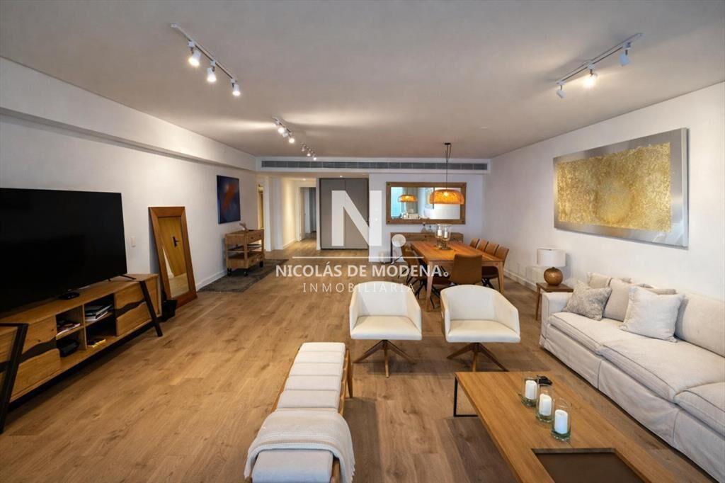 Espectacular departamento de 3 suites frente al