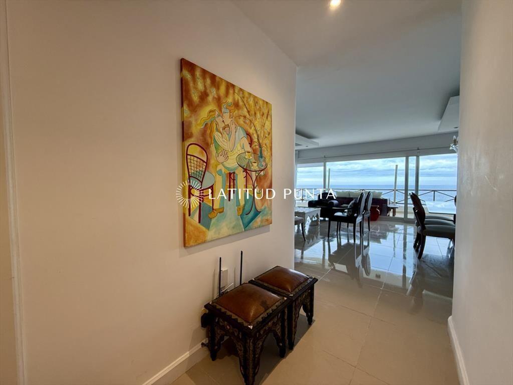 Pent house en venta en Lomas de Manantiales