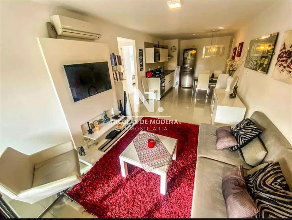 Departamento de 2 dormitorios en venta, Punta del