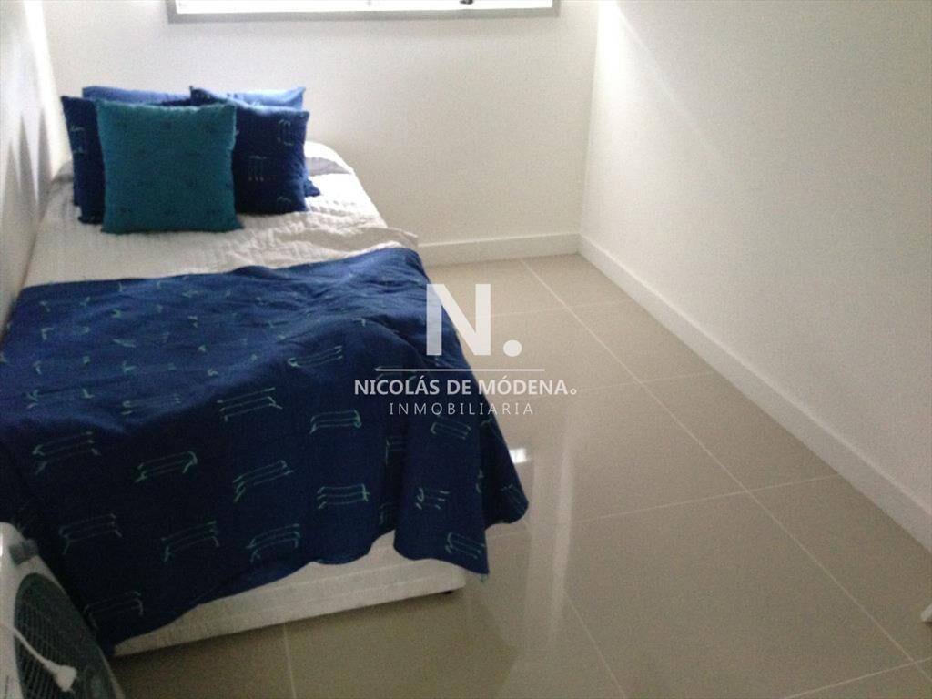 Departamento en alquiler en zona privilegiada.