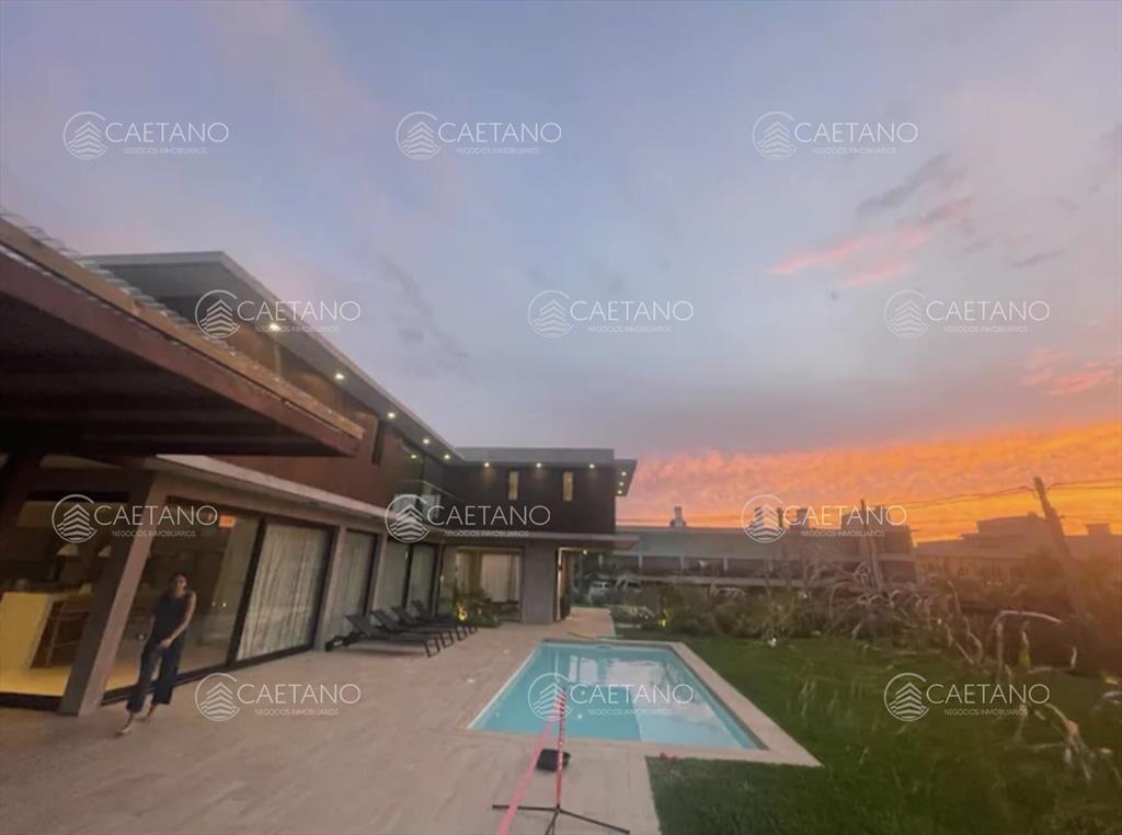 Casa 4 dormitorios alquiler temporada - Punta Ballena con v