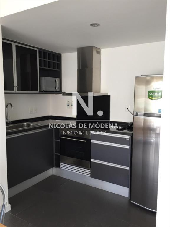 Apartamento de 2 dormitorios en venta en a metros
