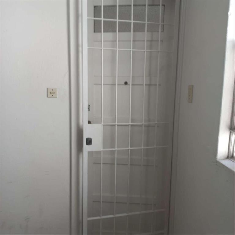 Alquiler Apartamento Parque Rodó 2 Dormitorios 1 Baño Balcó