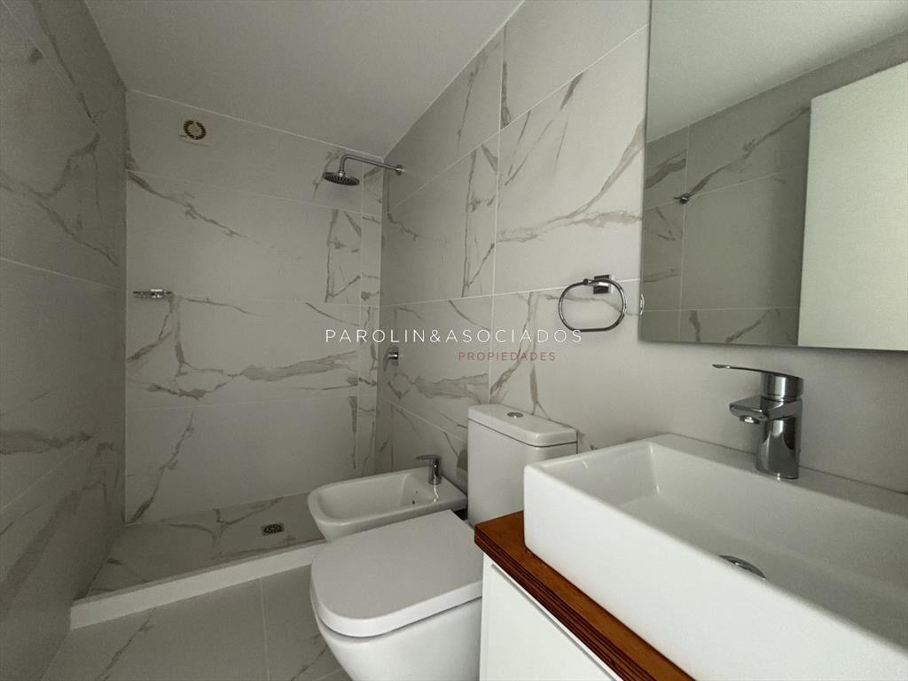 apartamento de 2 dormitorios moderno VIEW PUNTA DEL ESTE