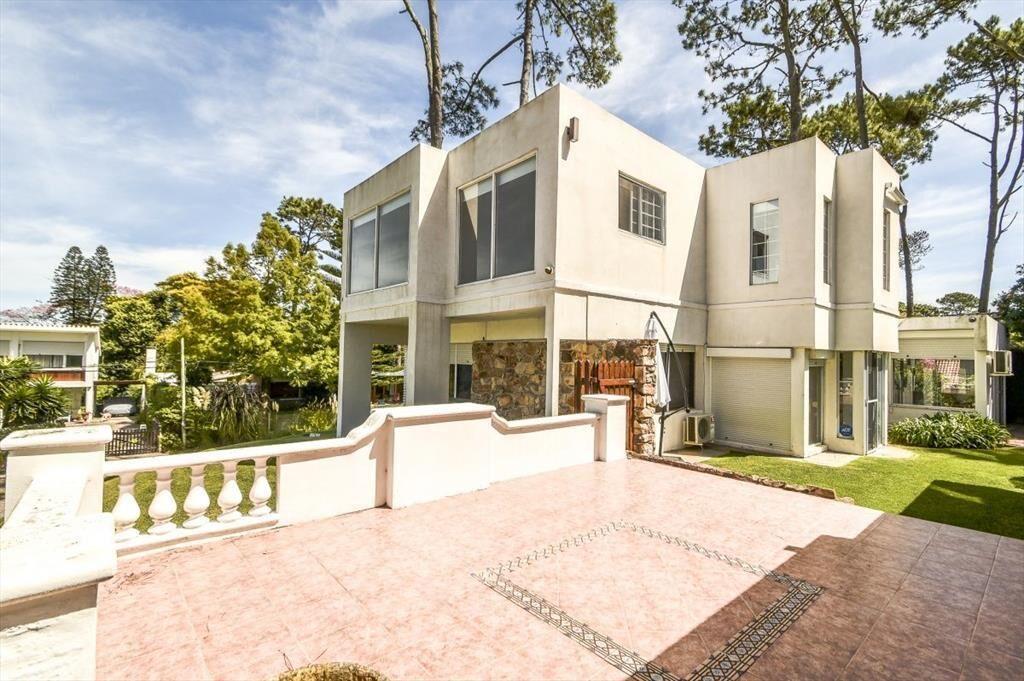 HERMOSA CASA EN ENTORNO SUPER AGRADABLE