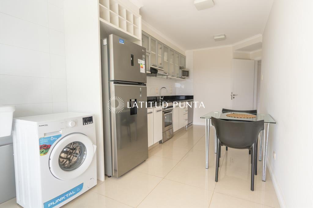 Apartamento Playa Mansa 3 ambientes