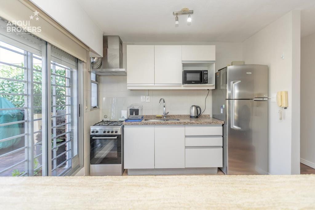 Apartamento penthouse de 2 dormitorios en alquiler en Pun