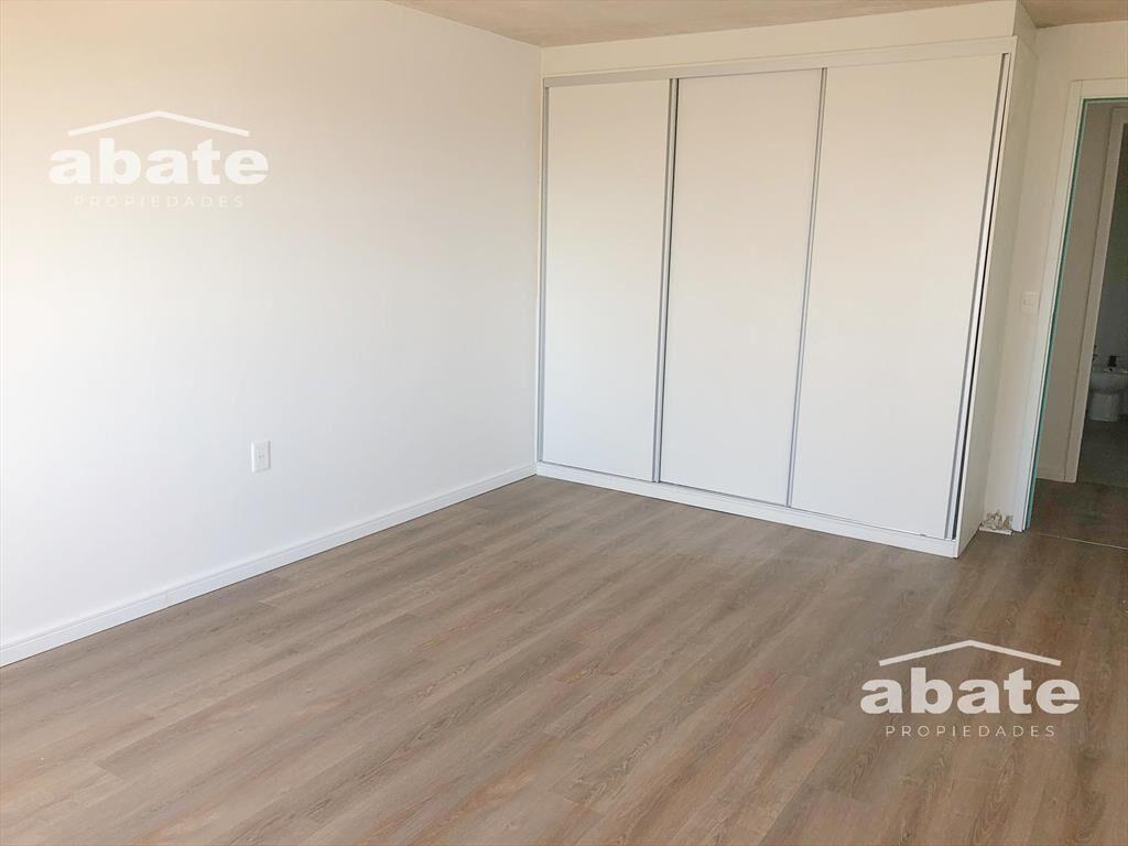 Venta apartamento 1 dormitorio en Pocitos de grandes dimens