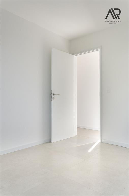 Casa en venta c/ cochera en Punta Negra