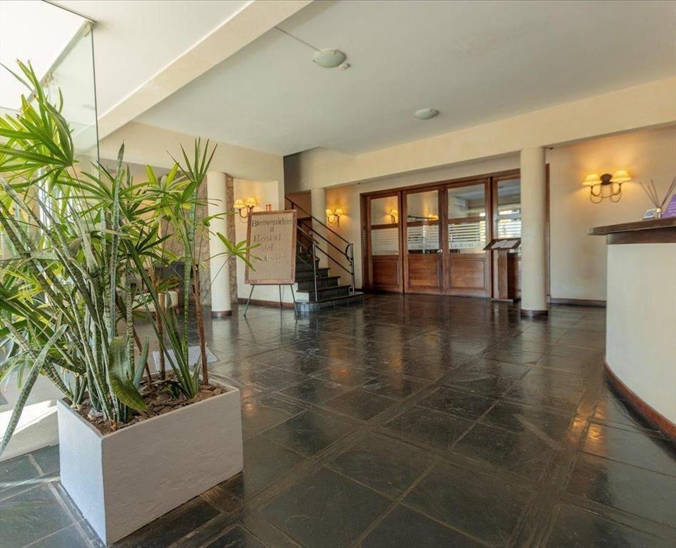 Hotel en Venta con vista al Rio , 20 habitaciones de 28 m2