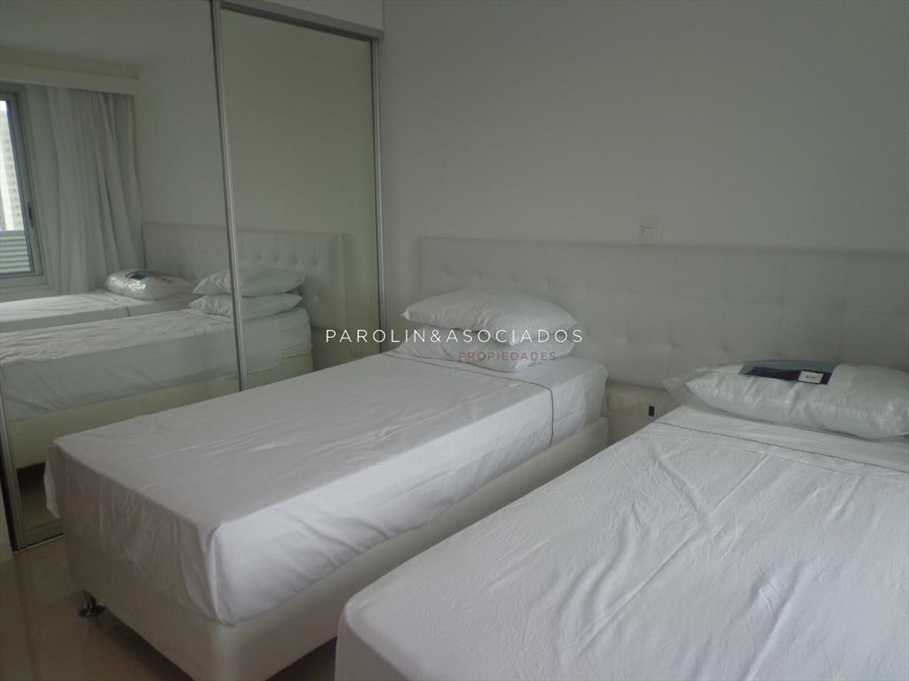 Apartamento en venta de 3 dormitorios en Look Brava Tower,
