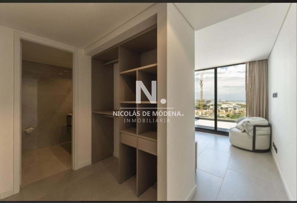 Exclusivo Penthouse en Venta frente al Mar -