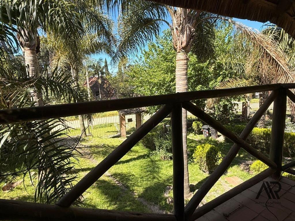 Casa en alquiler en Lomas de Solymar