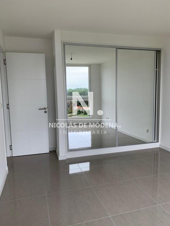 Amplio departamento en venta!!