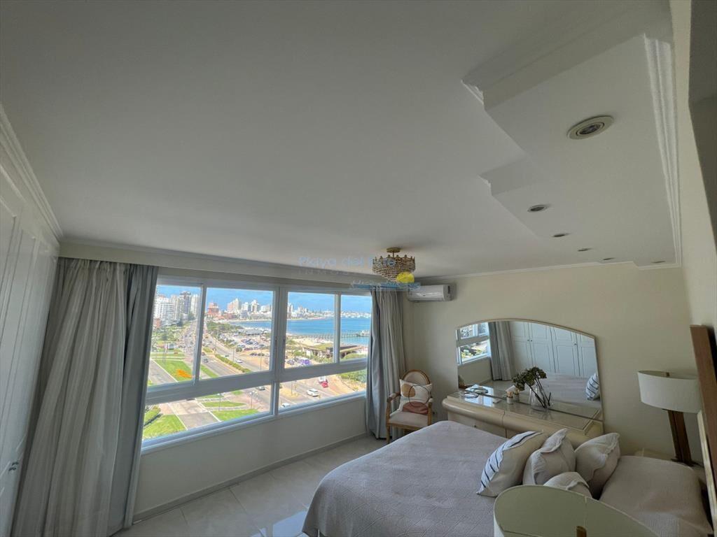 Apartamento en venta de 3 dormitorios en Torre ,