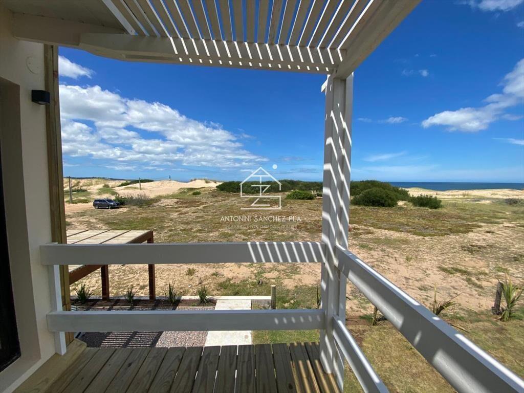 Venta casa en zona Chihuahua Punta Ballena