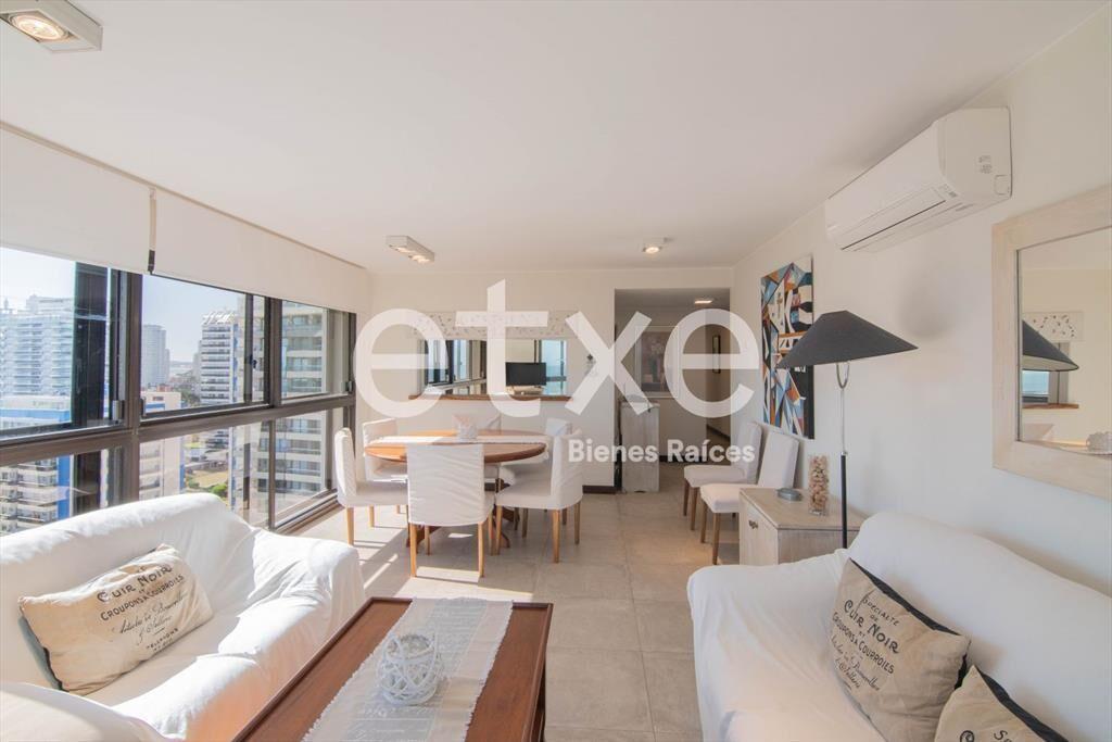 Apartamento en Venta Playa brava Punta del Este...