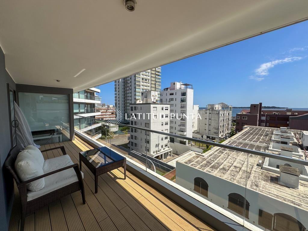 Mansa, exclusivo apartamento de 3 suites más