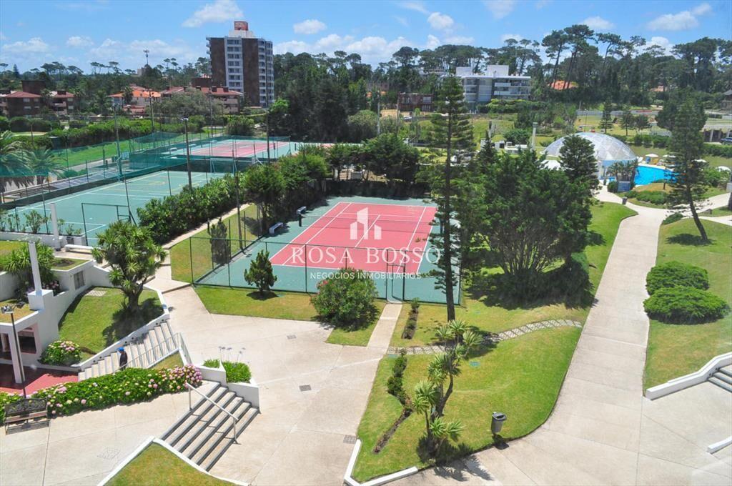 APARTAMENTO CON EXCELENTES SERVICIOS