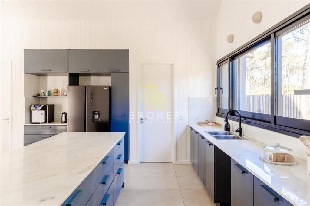 Venta casa barrio privado La Barra Reserva punta
